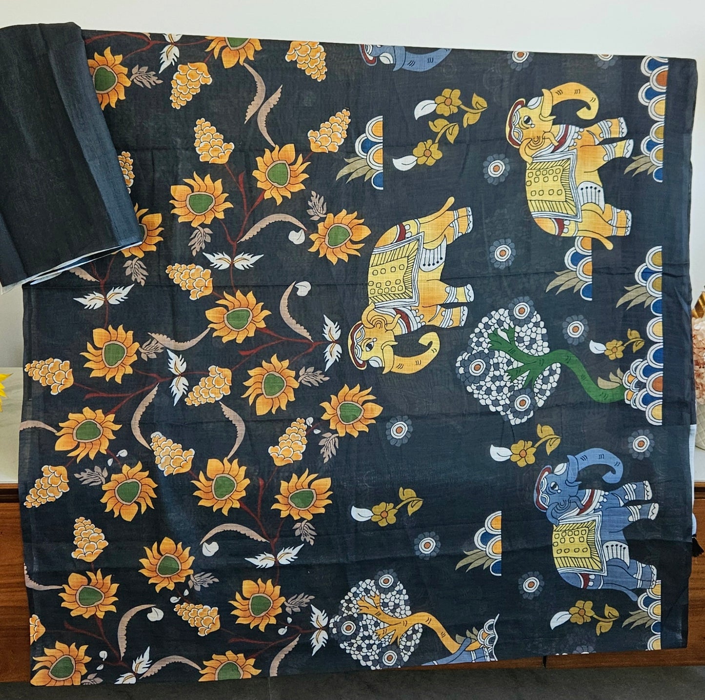 Digital Printed linen saree