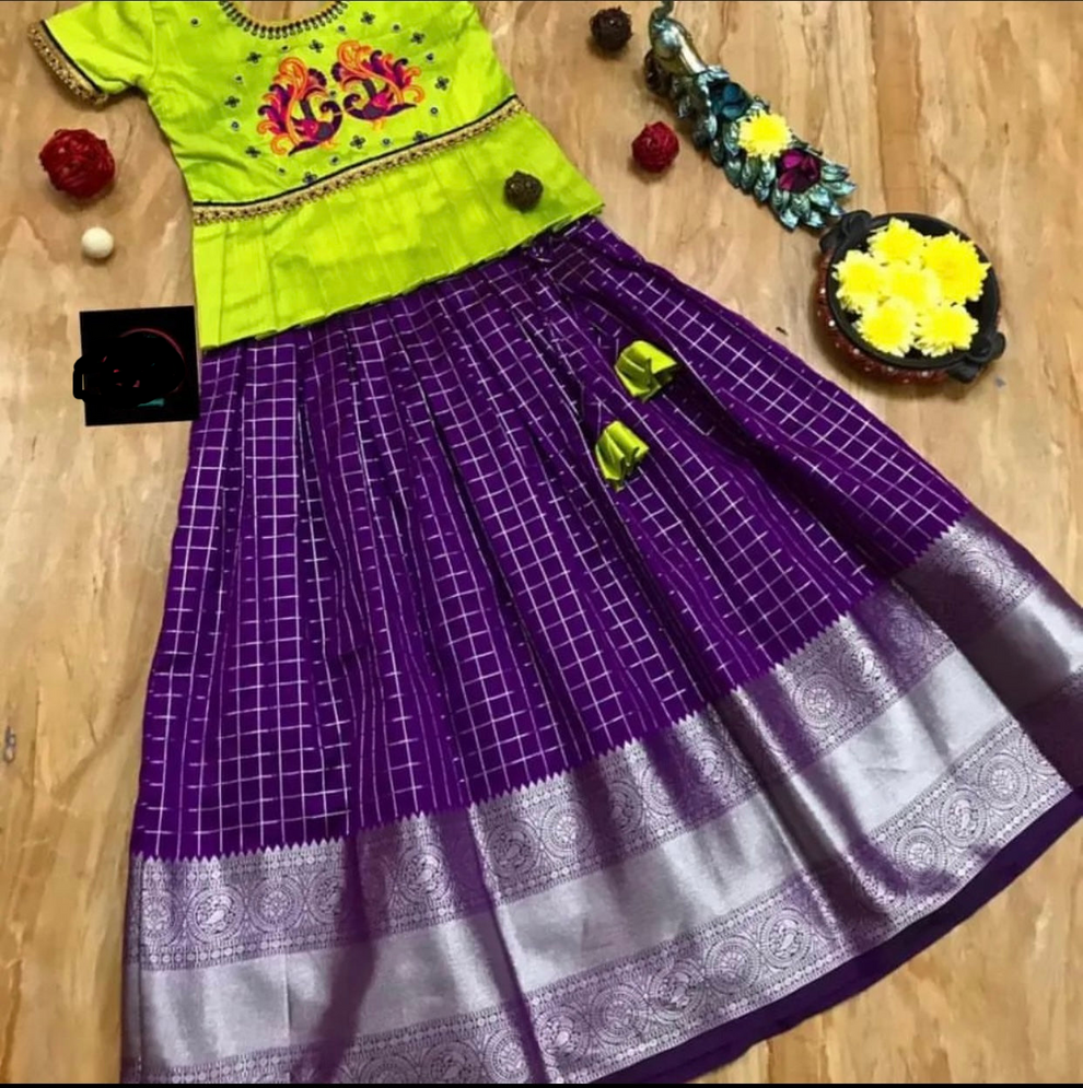 Pattu Pavadai Kids Set