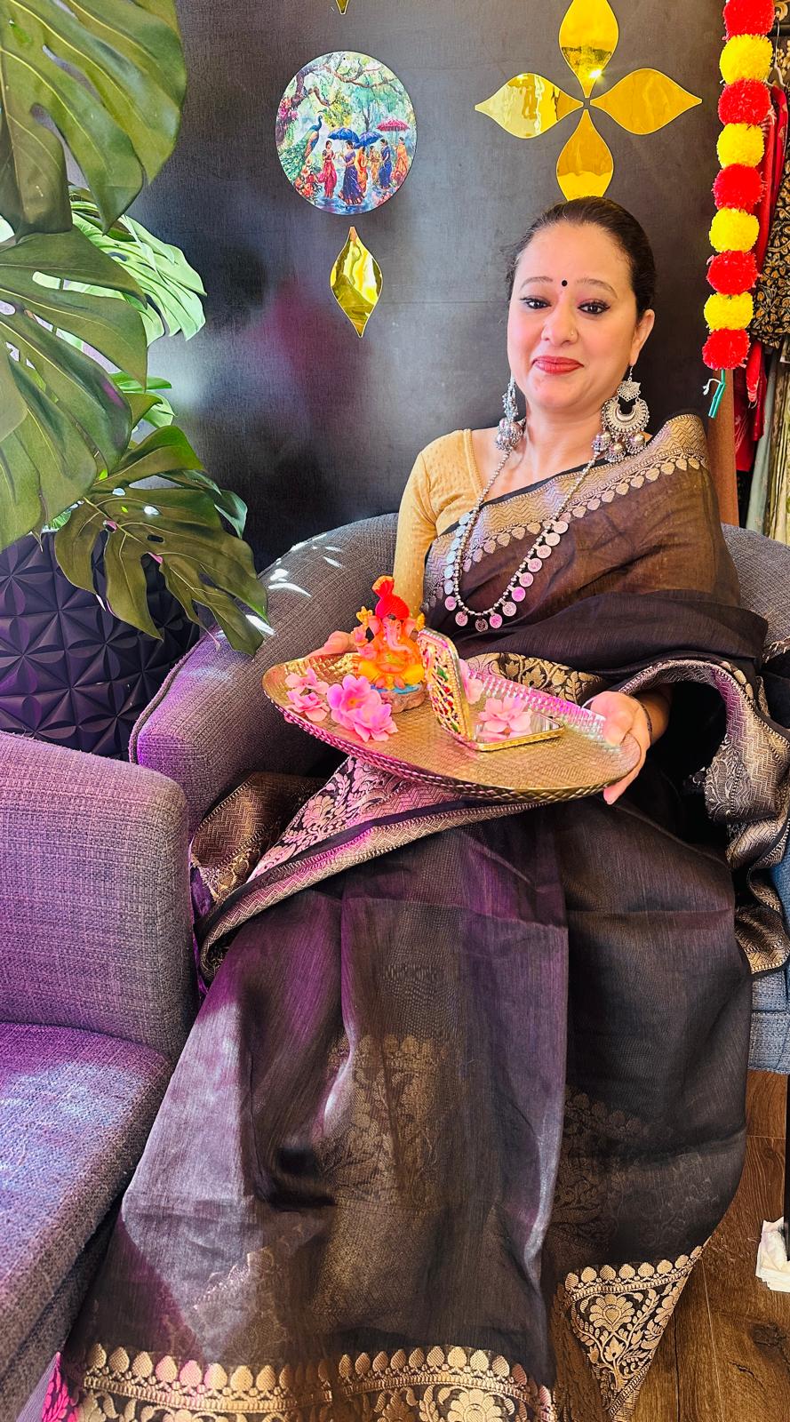 Silk linen Saree with Banarasi borders